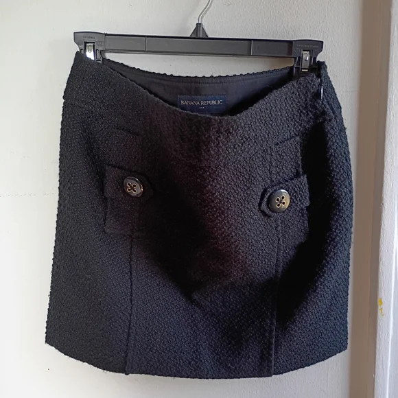 Banana Republic Textured Black Mini Skirt - Picture 7 of 9